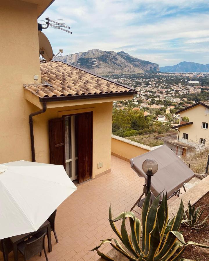 L'Oasi Dell'Eremita Apartment มอนเดลโล ภายนอก รูปภาพ