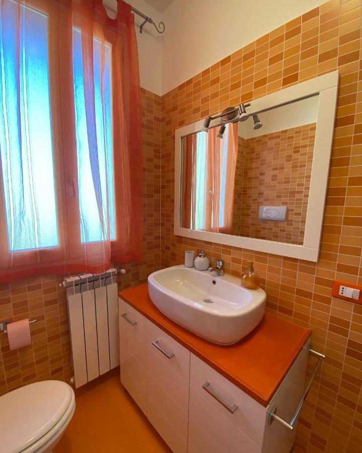 L'Oasi Dell'Eremita Apartment มอนเดลโล ภายนอก รูปภาพ