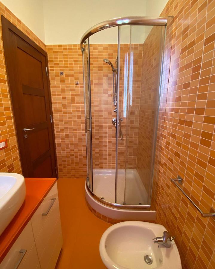 L'Oasi Dell'Eremita Apartment มอนเดลโล ภายนอก รูปภาพ